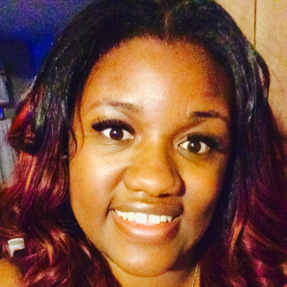 Meet your Posher, Cierra